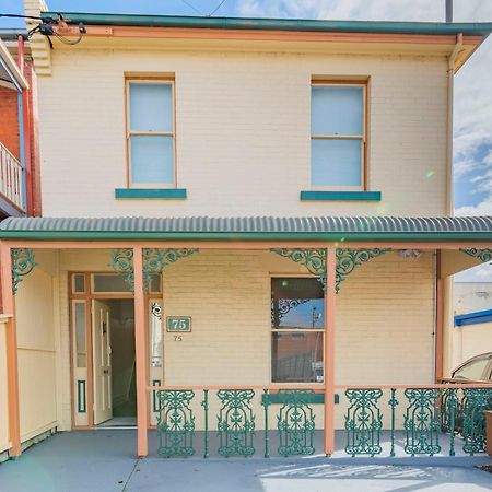 4 Bedroom House - Hobart Cbd - Free Parking - Free Wifi Bagian luar foto